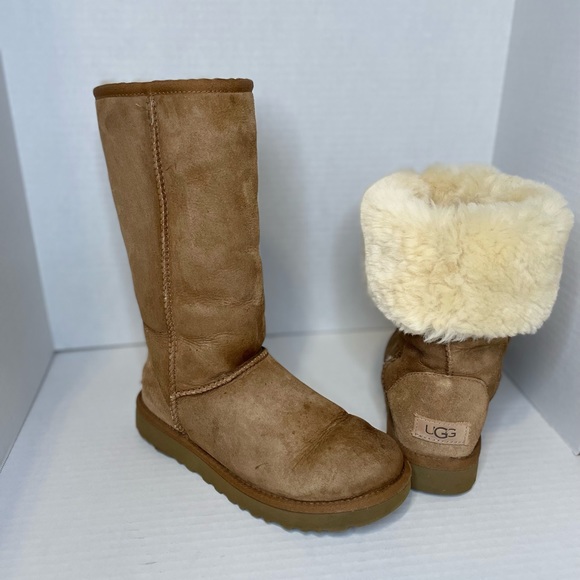 UGG Classic Tall Chestnut Boots - Picture 3 of 7